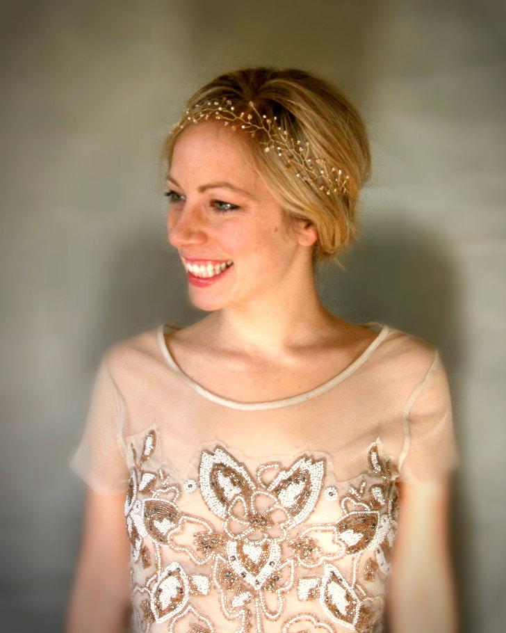 Свадьба - Crystal Hair Vine Halo. Bridal Wedding Gold Accessory. Delicate Bohemian Hair Wreath, Veil Accessory