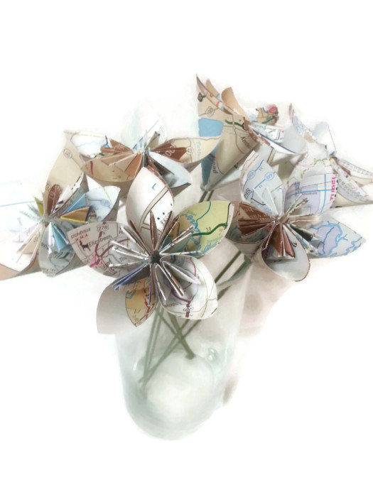 زفاف - Bouquet Map Paper OOAK Origami Flowers with Stems