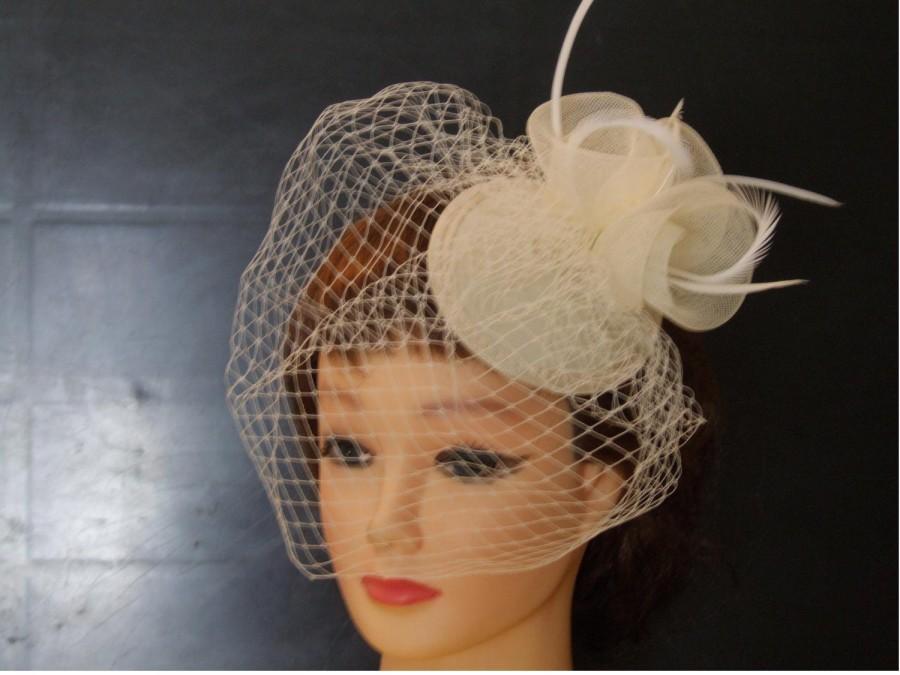 Wedding - Vintage 1940s-50s Fascinator Veil Hat White, Ivory Tear drop hat  birdcage veil