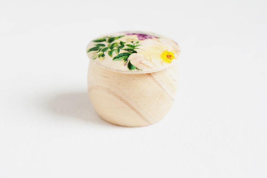 Mariage - Tiny vintage style wooden box "Floral Ornament" - Wedding box, ring bearer box, jewelry box, pink roses, natural, ecofriendly