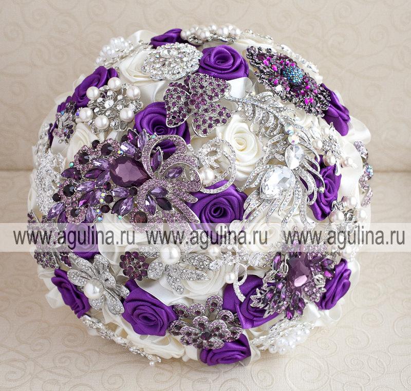 زفاف - Brooch bouquet. Purple, Ivory and silver wedding brooch bouquet, Jeweled Bouquet.