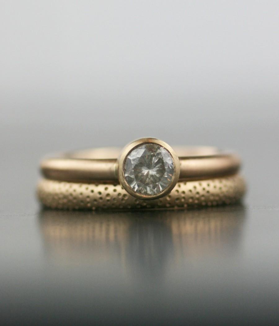 زفاف - alternative 14K gold engagement ring wedding band "golden sands" stacking set moissanite or diamond - his hers his his hers hers - recycled