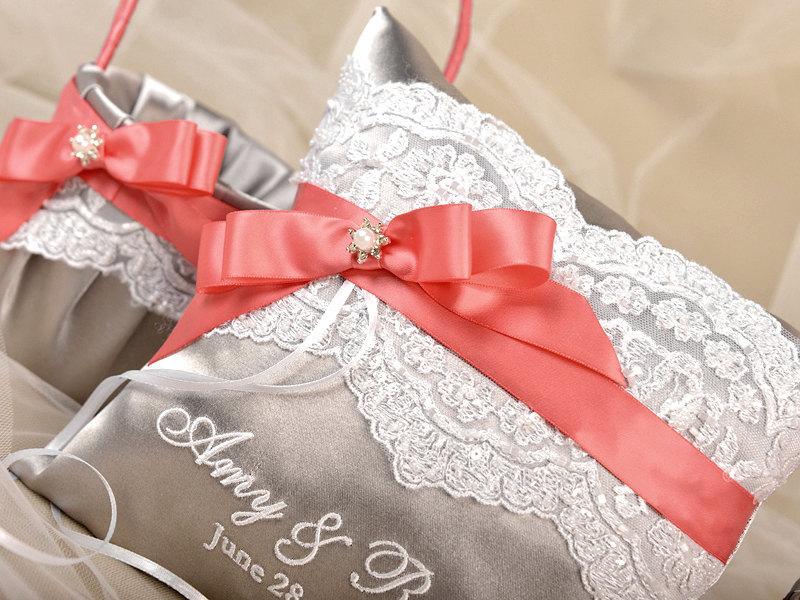 Свадьба - Flower Girl Basket & Ring Bearer Pillow Set, Bowl and Lace, Embroidery Names, silver and coral, 