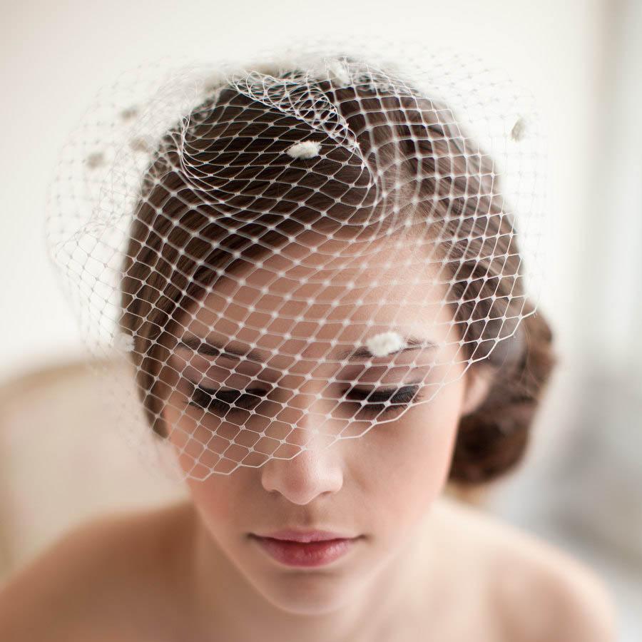 Mariage - Netted Blusher Embellished Petal Bridal Birdcage Veil