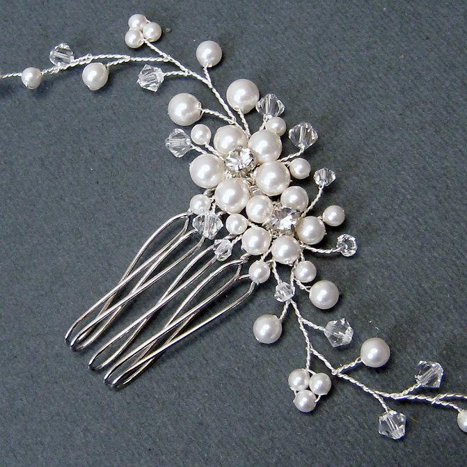 Свадьба - Floral Bridal Hair Comb,  Swarovski White Pearls Clear crystal rhinestone Silver Comb, Wedding Hair accessories, Bridal Hair Pieces