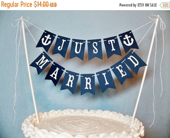 زفاف - Sale Wedding Cake Topper Banner, Just Married Bunting, Destination Nautical Anchors Navy Blue