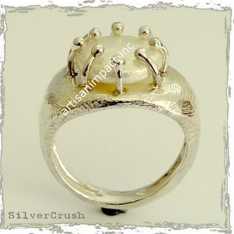 زفاف - Sterling silver ring, engagement ring, coin pearl ring, shiny silver ring, single pearl ring, prong ring, statement ring - Ay Captain R1476D