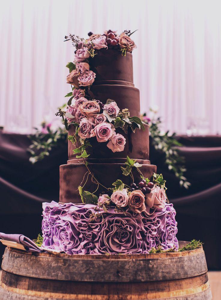 Most extravagant wedding cakes