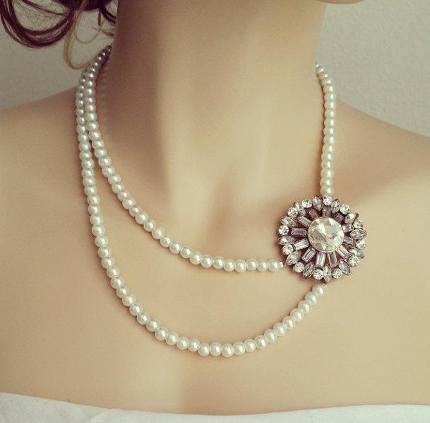 Hochzeit - Brooch Pearl Necklace, Wedding Statement Necklace Bridal Rhinestone Pearl Necklace, Crystal At Deco Brooch