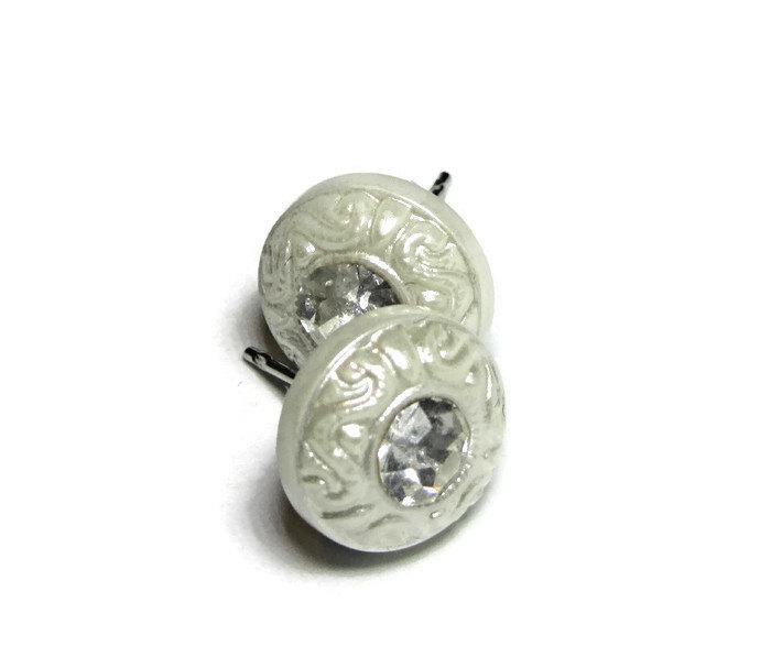 Wedding - White Vintage Style Button Stud Earrings Ivory Colored