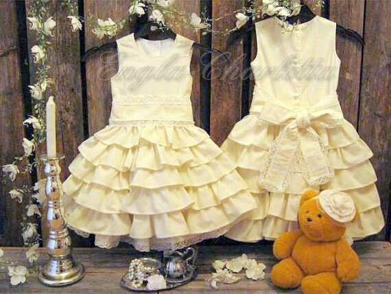 Wedding - Ivory flower girl dress, rustic flower girl ruffle dress. Ivory cotton flower girl, toddler ruffle dress, girls lace dress, country wedding