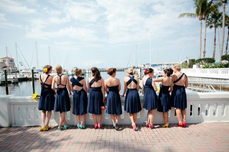 Hochzeit - Navy Blue Short Bridesmaid Dress