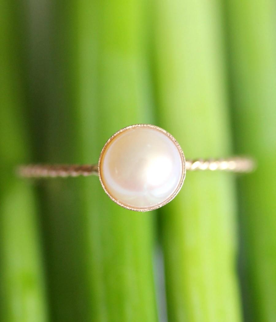 زفاف - White Akoya Pearl 14K Gold Ring, Stacking Ring, Gemstone Ring - Made To Order