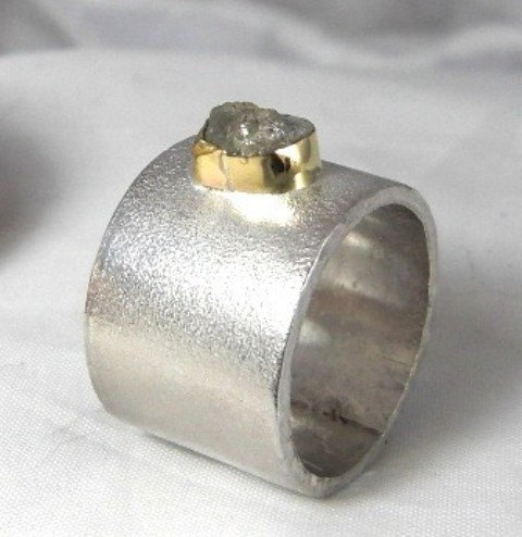 زفاف - Raw Diamond Statement ring, Engagement ring, rough diamond ring , gold and silver chunky ring, mixed metal ring