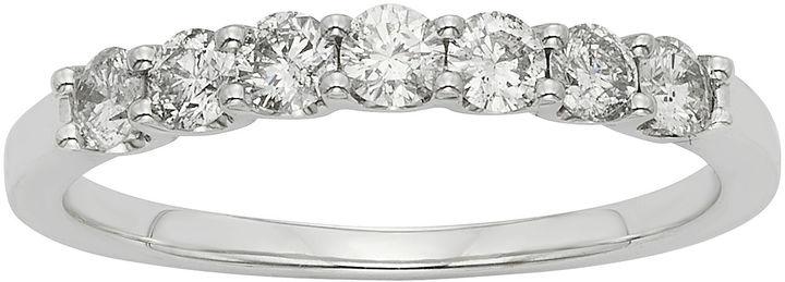 زفاف - MODERN BRIDE 1/2 CT. T.W. Diamond 14K White Gold Band Ring