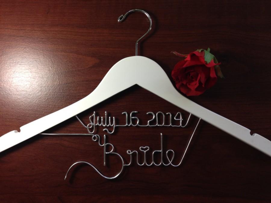 Wedding - Personalized Date on top bridal hanger,  personalized custom Bridal, Brides Hanger, Wedding Hanger, Personalized Bridal Gift.