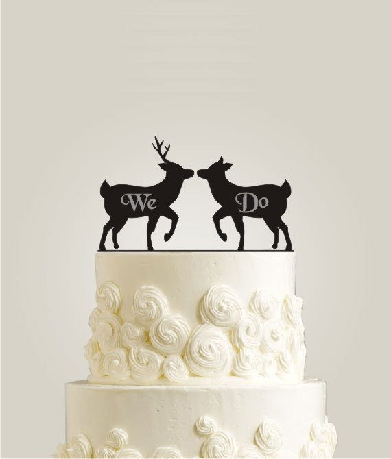 Mariage - Laser Cut Engraved Cake Topper for Weddings, We Do Wedding Cake Topper, Deer Cake Topper, Rustic Cake Topper, Wooden Wedding Cake Topper