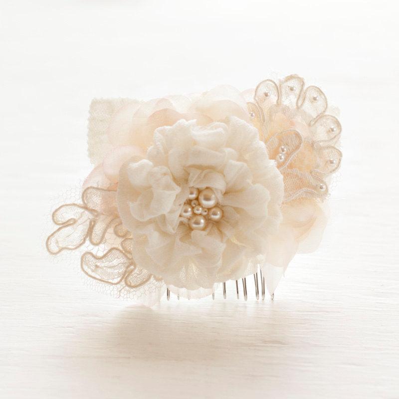 Wedding Ivory Flowers With Pearls Hair Comb handmade 