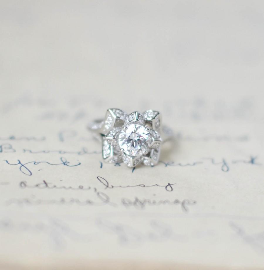 Mariage - SALE - Lotus Engagement Ring - Flower Wedding Ring - Rose Ring - Sterling Silver Ring - Cubic Zirconia Ring - Art Deco Ring - Promise Ring