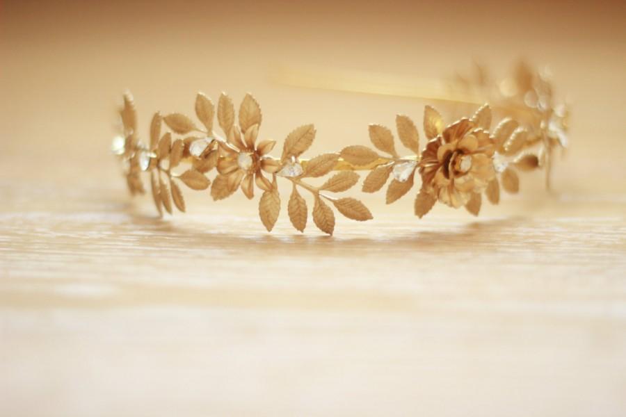 Hochzeit - Bridal Gold Leaf Crystal Crown, Vintage Brass Bridal Crown, Bridal Headband
