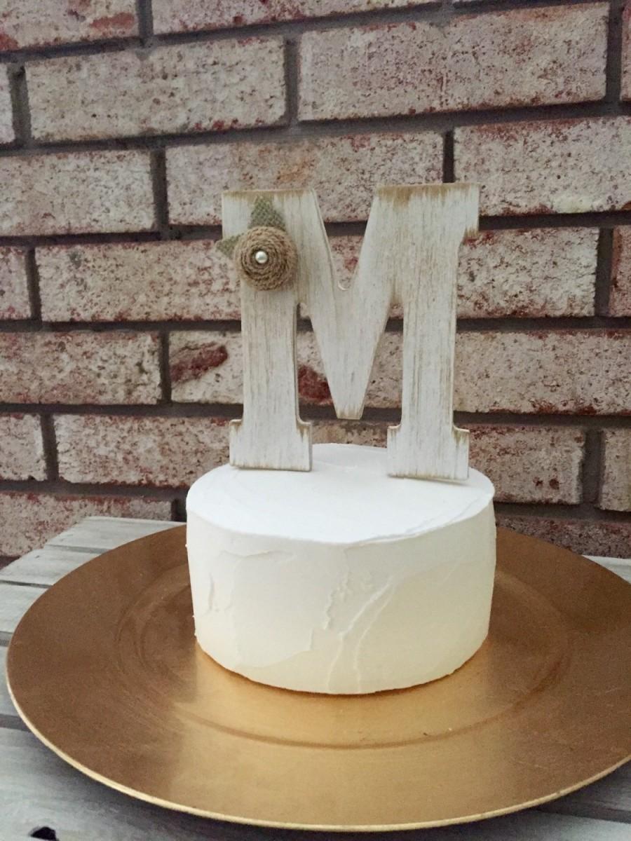 Свадьба - Rustic Wedding Cake Topper - Wooden Cake Topper - Rustic Wedding - Personalized Wedding Cake Topper - Burlap Cake Topper - ANY COLOR