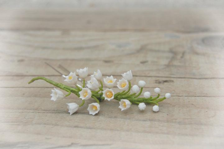 Wedding - Hair comb Lily of the valleys - White wedding - Floral comb - Flower hair comb - Bridal floral hair accessories- Rustic wedding