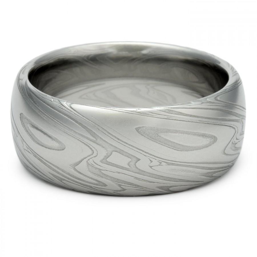 Hochzeit - Premium Stainless Damascus Steel Mens Wedding Band Domed with Powerful Swirling Current Pattern. Unique Hand Crafted Ring.