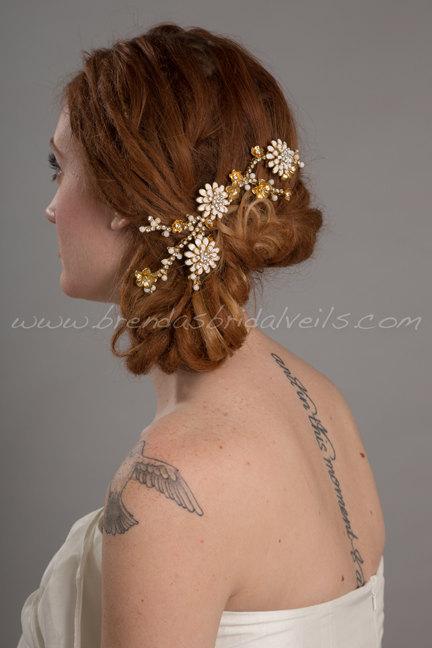 Wedding - Gold Hair Vine Comb, Gold Metal Flower Headpiece, Pearl and Rhinestone Hair Comb, Bridal Flower Comb - Fiona