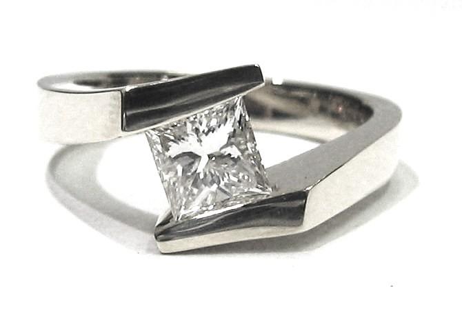 Wedding - princess diamond engagement ring tension set 0.75ct