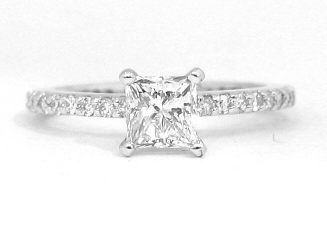 Hochzeit - Princess and round diamond engagement ring 2mm 1.30ctw