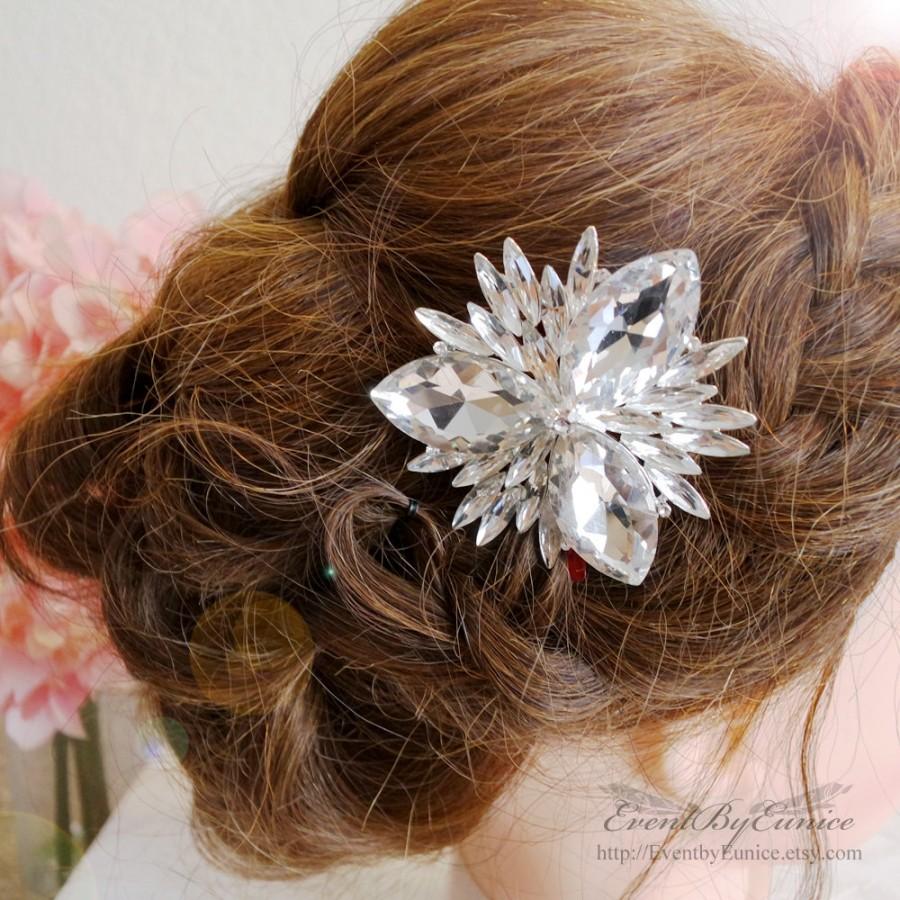 Hochzeit - Bridal Deluxe crystal Hair comb, Bridal Headpiece, Wedding Hair accessories, Rhinestone comb, Crystalcomb, Deluxe Crystal Hairpiece SASHA