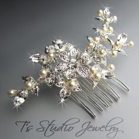 Hochzeit - Pearl and Rhinestone Bridal Hair Comb - Silver with Ivory Pearls - BELLA