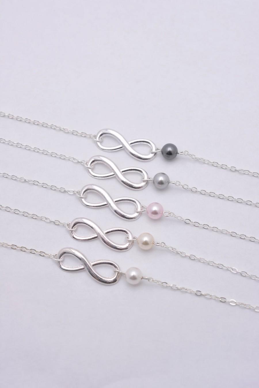 Wedding - Set of 4 Bridesmaid Infinity Bracelets, Infinity Pearl Bracelets, 4 Infinity and Pearl Bracelets - Sterling Silver Chain 0217