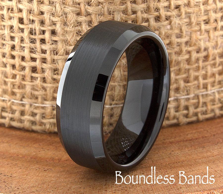 Hochzeit - Wedding Tungsten Band Black Brushed Beveled Edges Ring Custom Laser Engraved Tungsten Anniversary Ring Couple Ring Mens Ring 8mm Band New