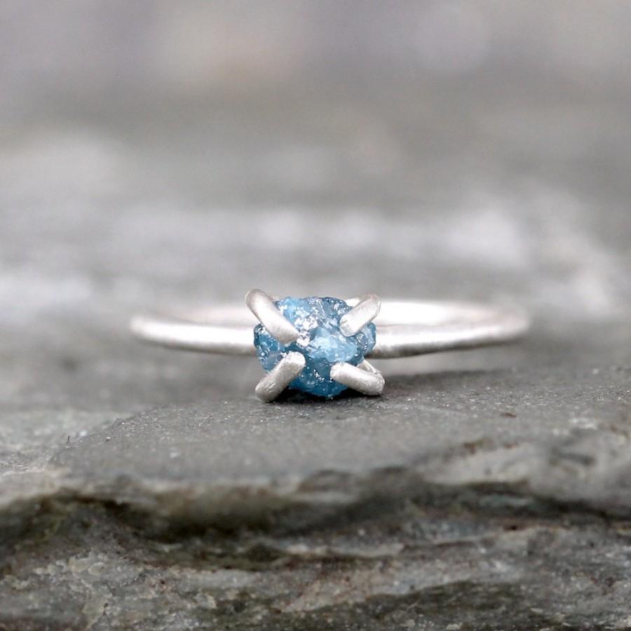 Hochzeit - Raw Blue Diamond Engagement Ring - Conflict Free - Sterling Silver Matte Texture -  Stacking Ring - April Birthstone - Uncut Rough Diamond