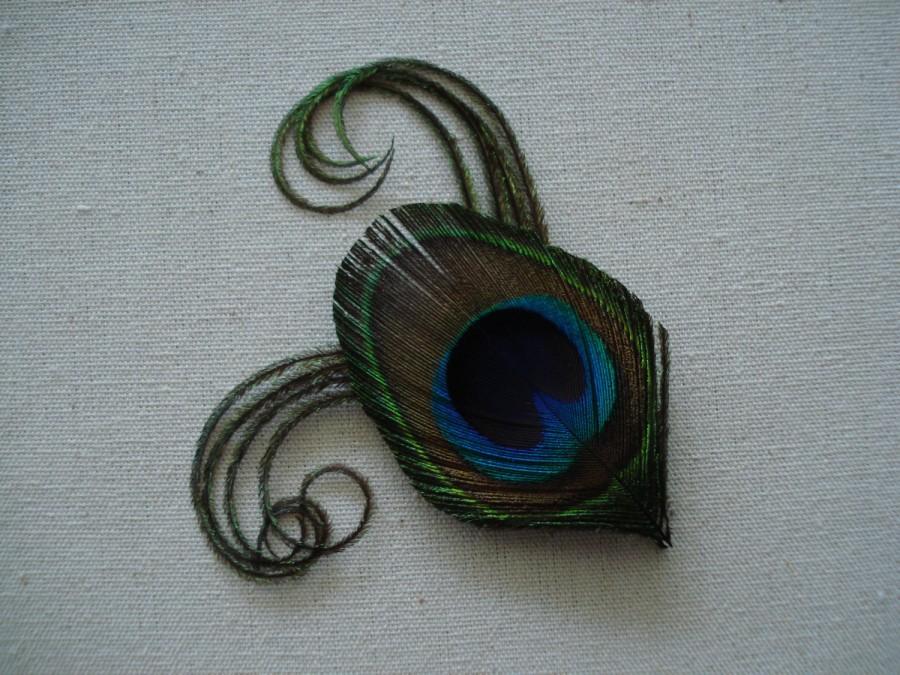 Mariage - Peacock Feather Clip, Peacock Fascinator, Peacock Wedding Hair Clip, Peacock Bridesmaid Clip/pin