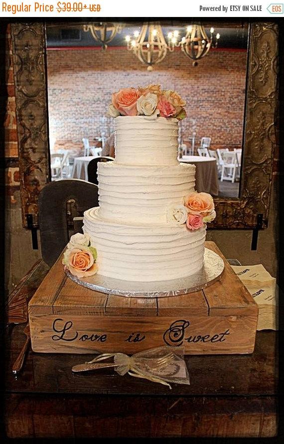 Wedding - Christmas Sale- 14", 16" & 18" Rustic Cake Stand, Wedding Cake Stand, Wedding Cake, Woodland  Wedding, Barn Wood, Rustic Chic Wedding