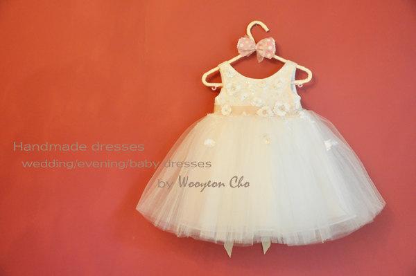 Mariage - Tutu dress Flower girl dress Ivory embroidered lace with tulle skirt dress baby dress toddler birthday dress