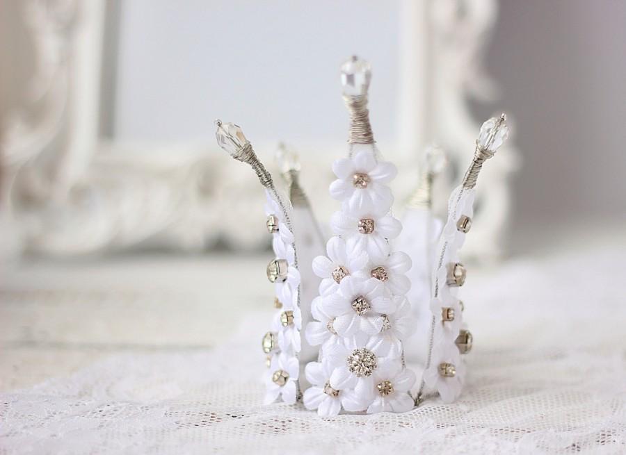 Mariage - Bridal crown of flowers Flower crown White crown Wedding crown Photo Prop Princess Tiara
