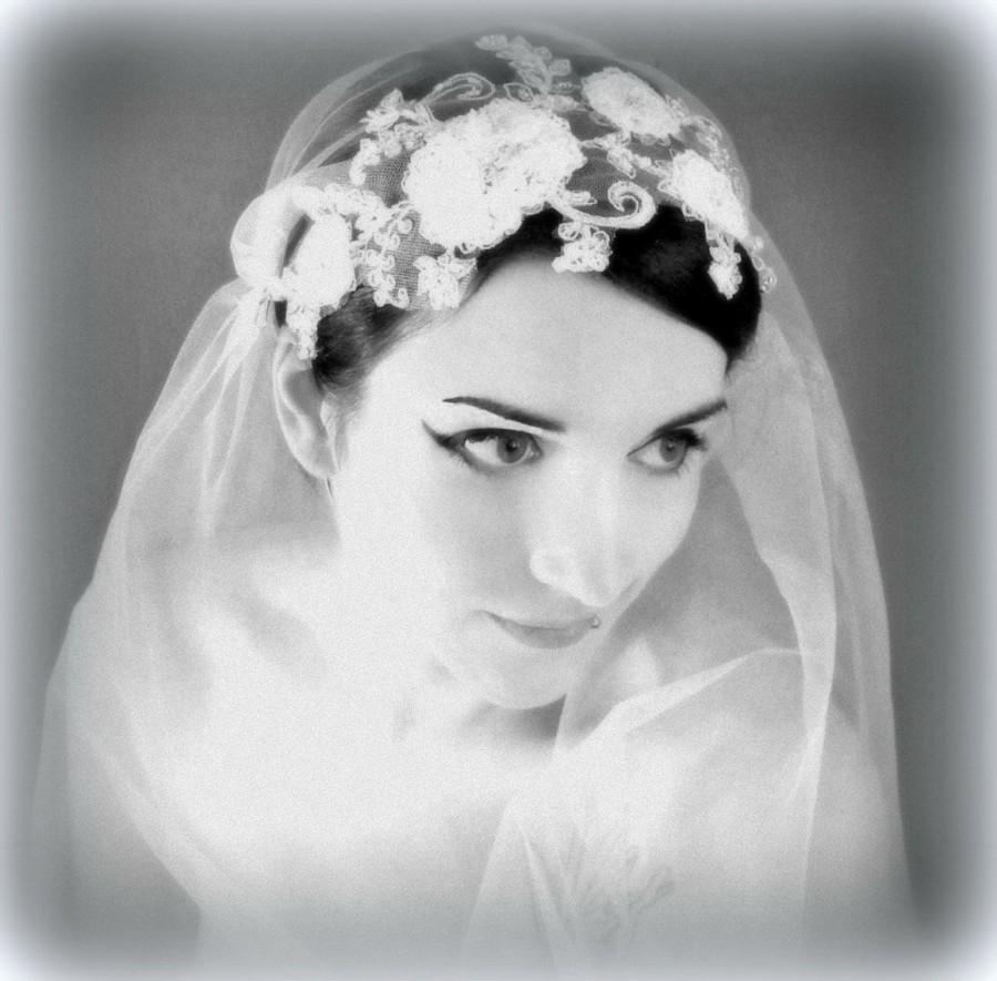 زفاف - Bridal Cap Veil, Juliet cap veil, Lace Veil, Wedding Veil, 3D Applique