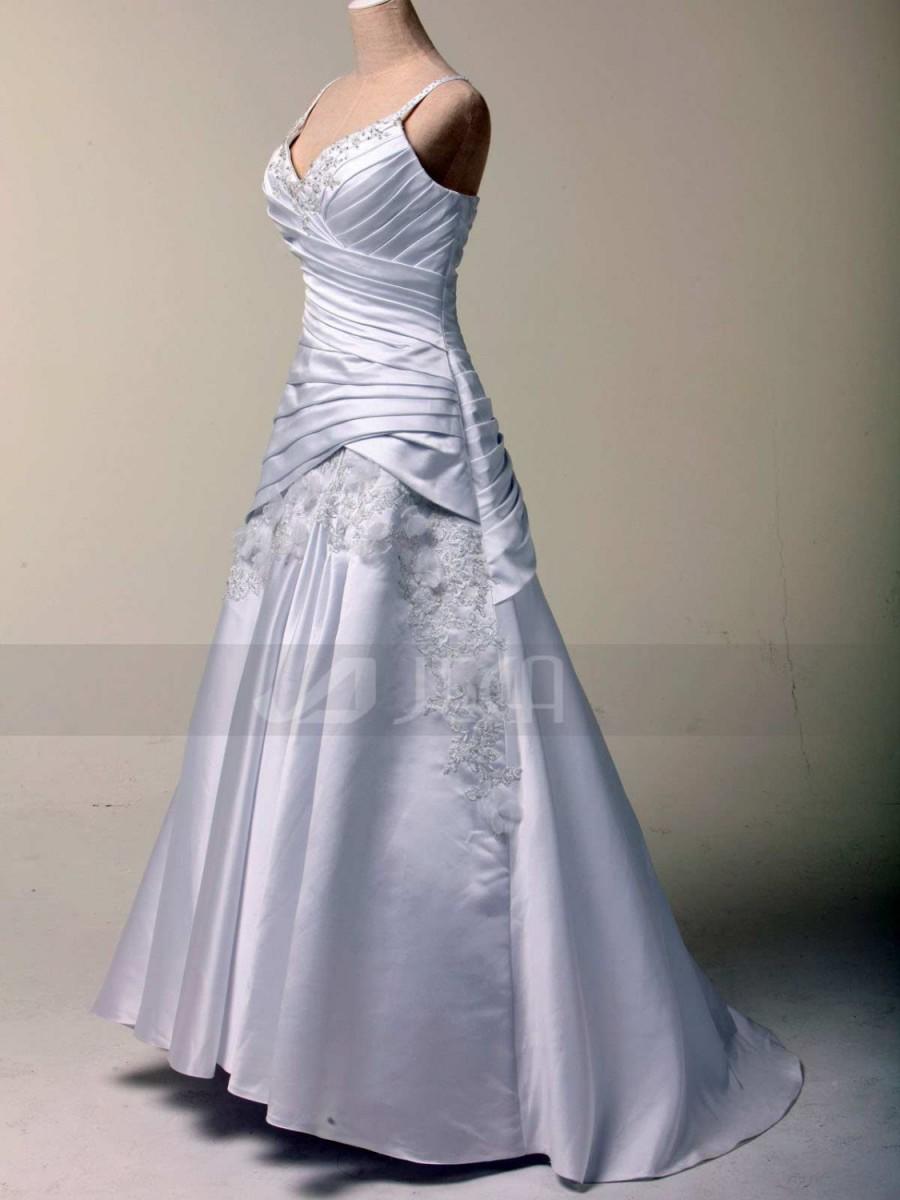 زفاف - Satin V-Neckline Modest Wedding Dress Fall Wedding Dress