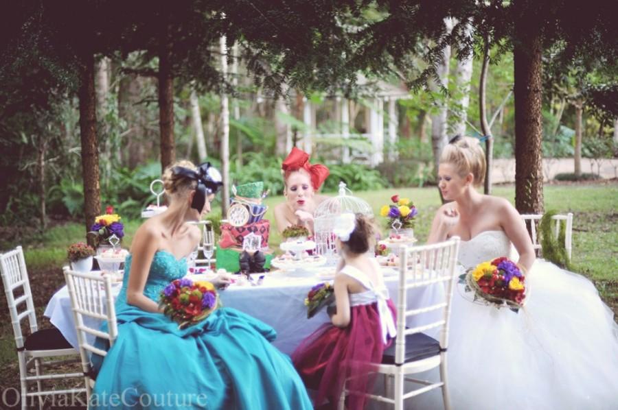 Hochzeit - Tea Party Dress . Flower Girl Dress