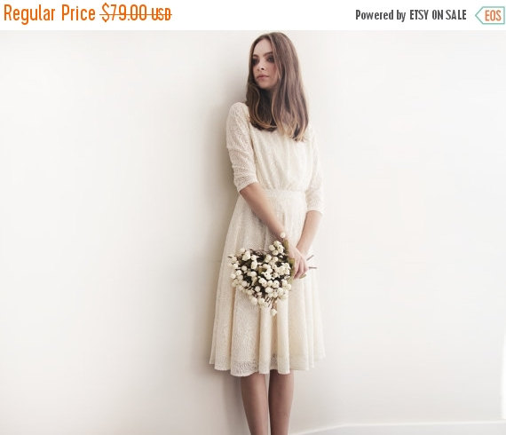 Hochzeit - Midi Lace bridal skirt, A line wedding skirt, Ivory short lace wedding skirt