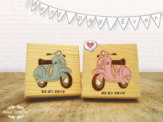 Mariage - Personalized Vespa Scooter Ring Bearer Box I do Me too Retro Rustic Wedding Vintage Wooden box Gift box Wedding decor gift idea