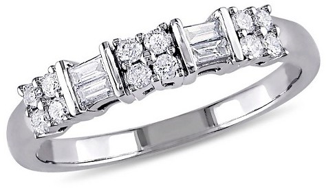 زفاف - 1/4 CT. T.W. Round and Parallel Baguette Diamonds Bridal Ring in 10K White Gold (GH) (I2:I3)