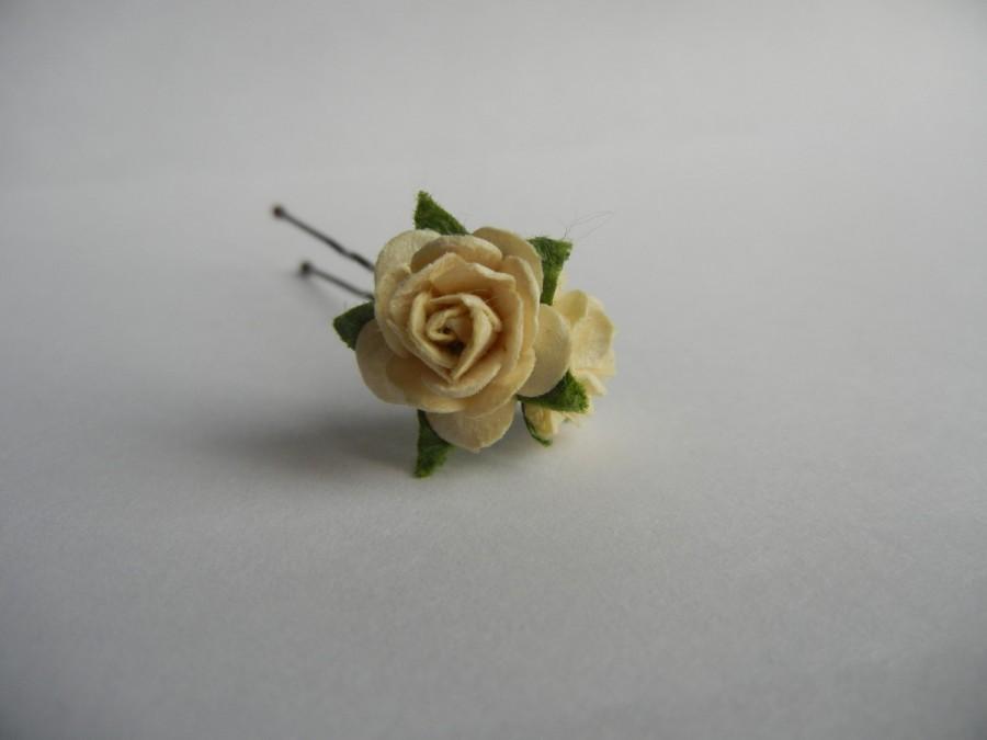 Hochzeit - Rose Hair Pin, Flower Hair Pin, Bridal Hair Accessory, Ivory Bridal Pin, Bridal Hair Clip, Wedding Bobby Pin.