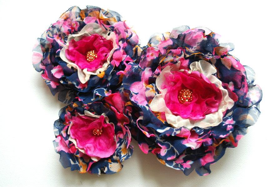 زفاف - navy blue pink handmade chiffon flowers, weddings accessories, bridal hair flowers, bride, bridesmaids, flower girls, flowers for sash