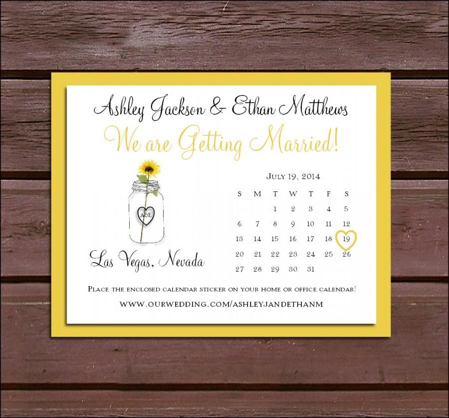 Hochzeit - 100 Mason Jar with Sunflower Wedding Save the Date Cards. Invitations come with FREE Calendar Stickers