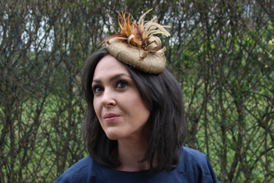 Wedding - Gold Fascinator Hat, Gold Headpiece, gold headdress, gold beret, gold millenery, round fascinator with feathers