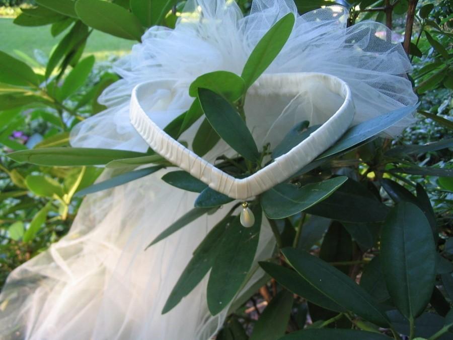 Hochzeit - Ivory Tulle Bridal Two Tiered Retro Wedding Veil, Handmade, Cleopatra Style